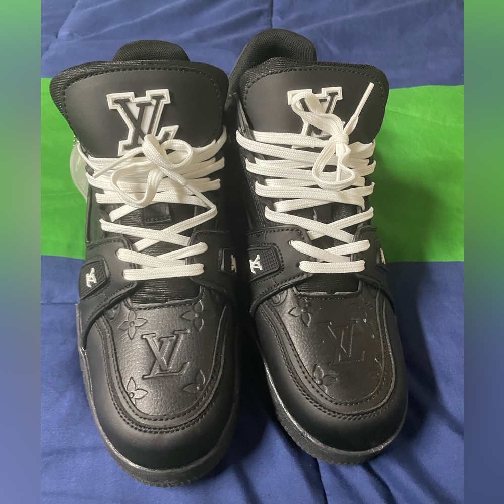 Louis Vuitton Shoes, Size 11, Great Quality. - Picture 5 of 5